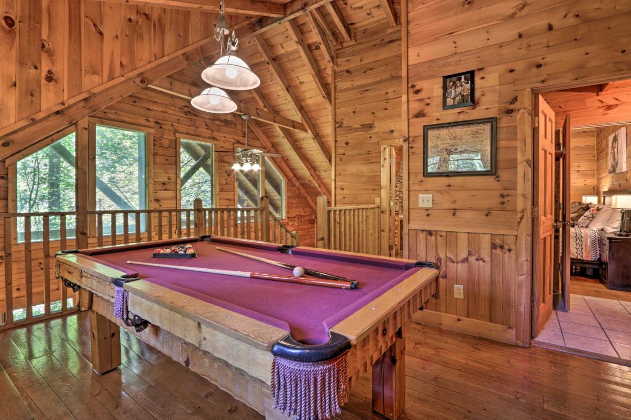 Cabin With Hot Tub And Deck, 3 Mi To Pigeon Forge Sevierville Εξωτερικό φωτογραφία